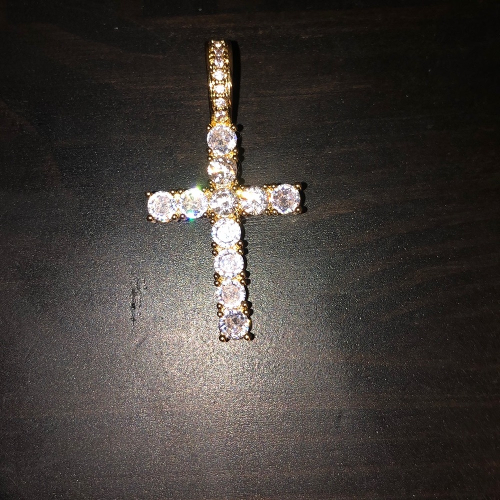 CZ stone pendant